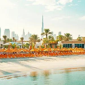 ***** Resort Marine & Emiratos Árabes Unidos